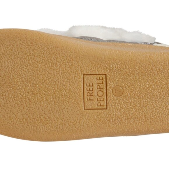 NIB Free People Wilder Boots Suede Shearling Arctic Fox Silver Size 6 $248 - Picture 10 of 10